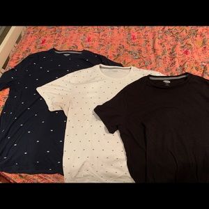 3 for 1 Old Navy Soft-Washed Tees